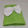 prénom brodé sur ensemble serviette vert+ gant blanc
